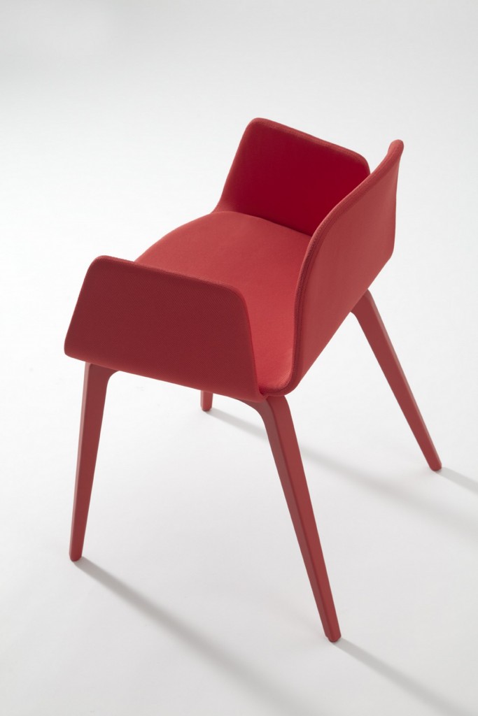 fauteuil-rouge-design-blaine-r-tissu