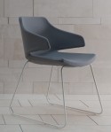 Chaise visiteurs MERAVIGLIA LUXY en tissu pieds luge