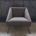 Petit canapé et fauteuil d'accueil AMARCORD design tissu LUXY
