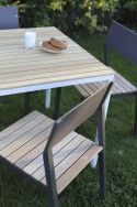 Table CANNES carrée 86 cm pour salon de jardin en métal aluminium de couleur et en bois massif