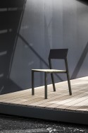 Salon de jardin CANNES, table rectangle 175 cm et 4 chaises, métal aluminium de couleur, plateau de couleur et bois massif