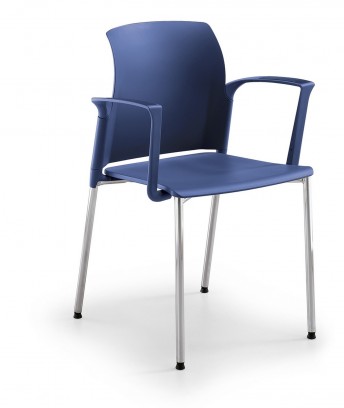 Chaise 4 pieds empilable de réunion JAKE 105 coque de couleur avec accoudoirs, lot de 2