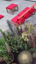 Ensemble banquette + pouf table de jardin en bois CAP FERRAT