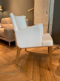 Fauteuil lounge MORITZ, chêne naturel huilé & cuir Prince blanc