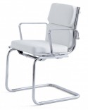 Fauteuil visiteur rembourré LIGHT pied luge en cuir à accoudoirs 