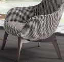 ARMAND.H, fauteuil coque egg pieds bois frêne tapissé de cuir, tissu ou nubuck