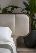 Lit design MONARQUE, tête de lit organique matelassée tapissée cuir ou tissu, encadrement bois