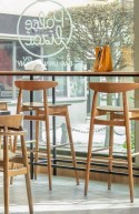 LARGO, tabourets de bar en bois de hêtre teinté ou assise tapissée, par 2