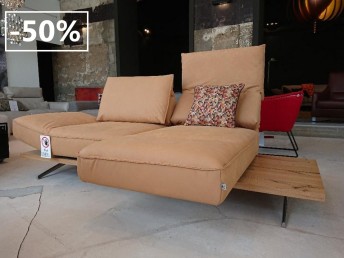 Canapé 2 places cuir beige sur base bois IDOLATION assises pivotantes chaises-longues