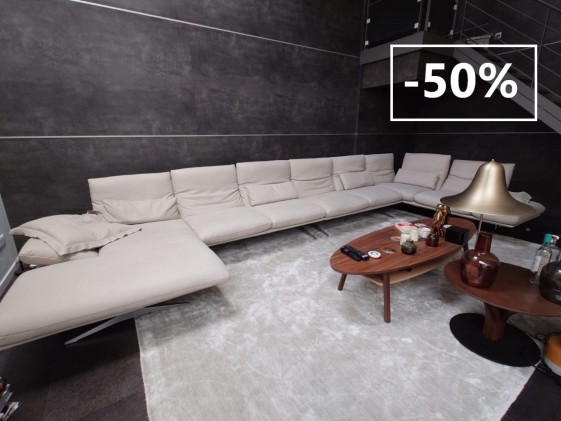Très grand canapé d'angle 8 places AD.SENSO en U cuir pleine fleur Nubuck grège