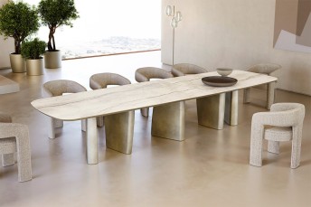 ALLOWED, grande table XL rectangulaire plateau en céramique, piètement bois laqué