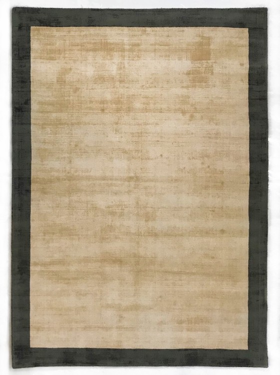 Tapis bicolore sur mesure en viscose pure CRUSHER teinte au choix