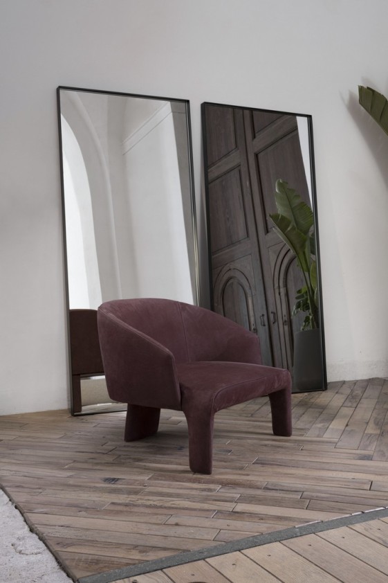 Fauteuil lounger 0HLORD! design oganique, pieds gainés cuir ou tissu