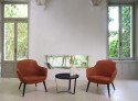 CHILLERS, petit fauteuil design lounge cuir ou tissu