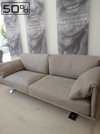 Canapé cuir gris poncé façon nubuck pieds et base chrome RAHMAN.DK