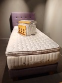 Lit complet 90 x 200 cm 100 % BIO PRESTIGE matelas & surmatelas MASTERPIECE VitalWOOD + sommier + tête de lit tissu amethyst