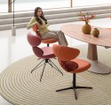 Chaise pivotante BANANA design organique cuir ou tissu ou bi matière