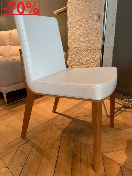 Chaise MORITZ, chêne naturel huilé & cuir Prince blanc