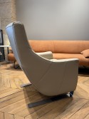 Fauteuil Buddy design cuir pleine fleur Deluxe Ultra beige taupe