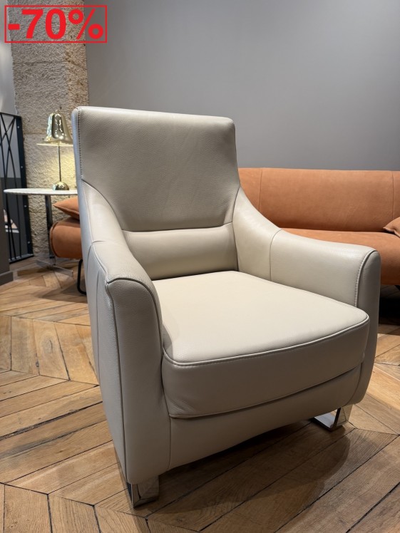 Fauteuil Buddy design cuir pleine fleur Deluxe Ultra beige taupe