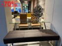 Table en verre + 2 chaises cuir + banc cuir