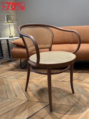 Fauteuil 33 bois massif de hêtre teinte Nougat assise & dossier en cannage
