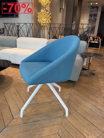 Chaise pivotante à coque tapissée BLOOM M semi-ouverte, LUXY tissu bleu