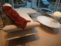 Table basse ovale design BABY.T plateau laqué blanc, base chromée brillante